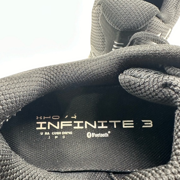 mens Under Armour shoes 13 HOVR Infinite Running Sneaker Foam Comfortable Black - Picture 9 of 10
